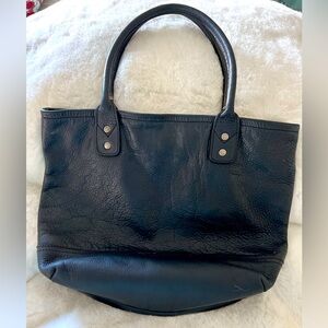 Will Leather goods bag